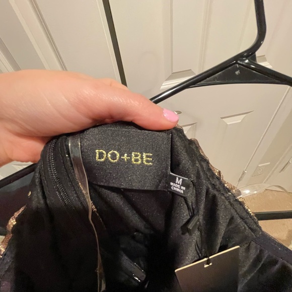 Gold Dress ⭐️ - Picture 6 of 10